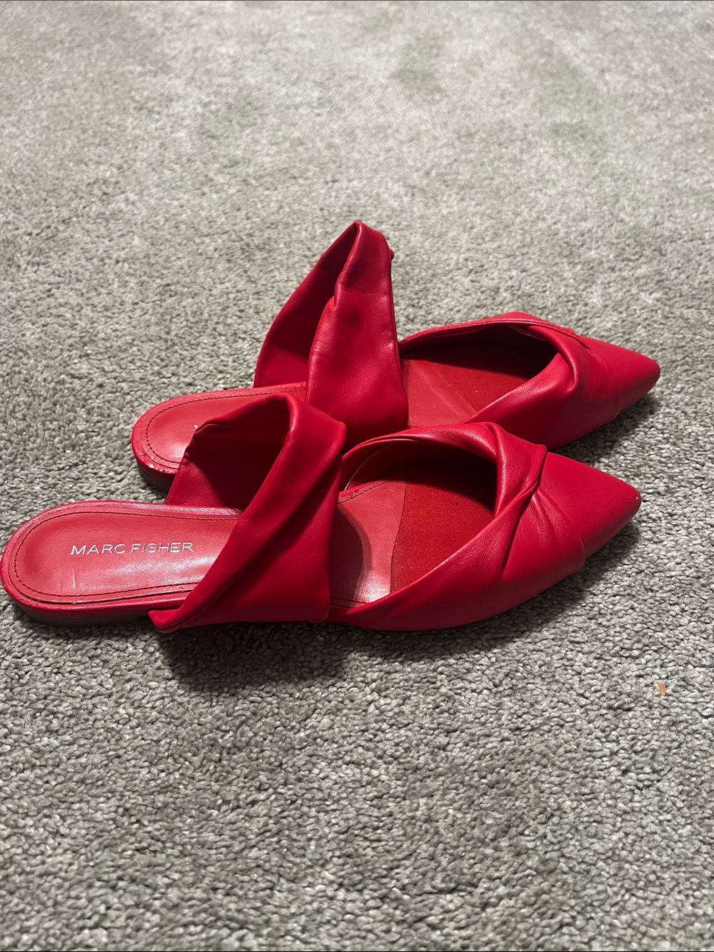 Marc Fisher Red Pointed Toe Bow Mule Flats Women’s 9M NEW Without Box
